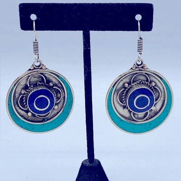 Tibetan Silver Round Disc Blue Lapis And Turquoise Inlay 1 1/2” Diameter - Picture 8 of 8